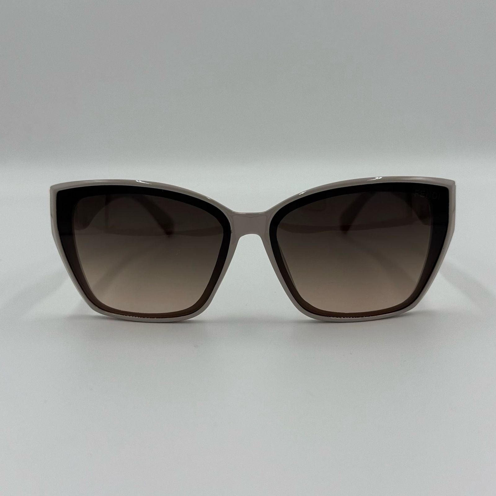 Fendi 23568 Rectangular sunglasses