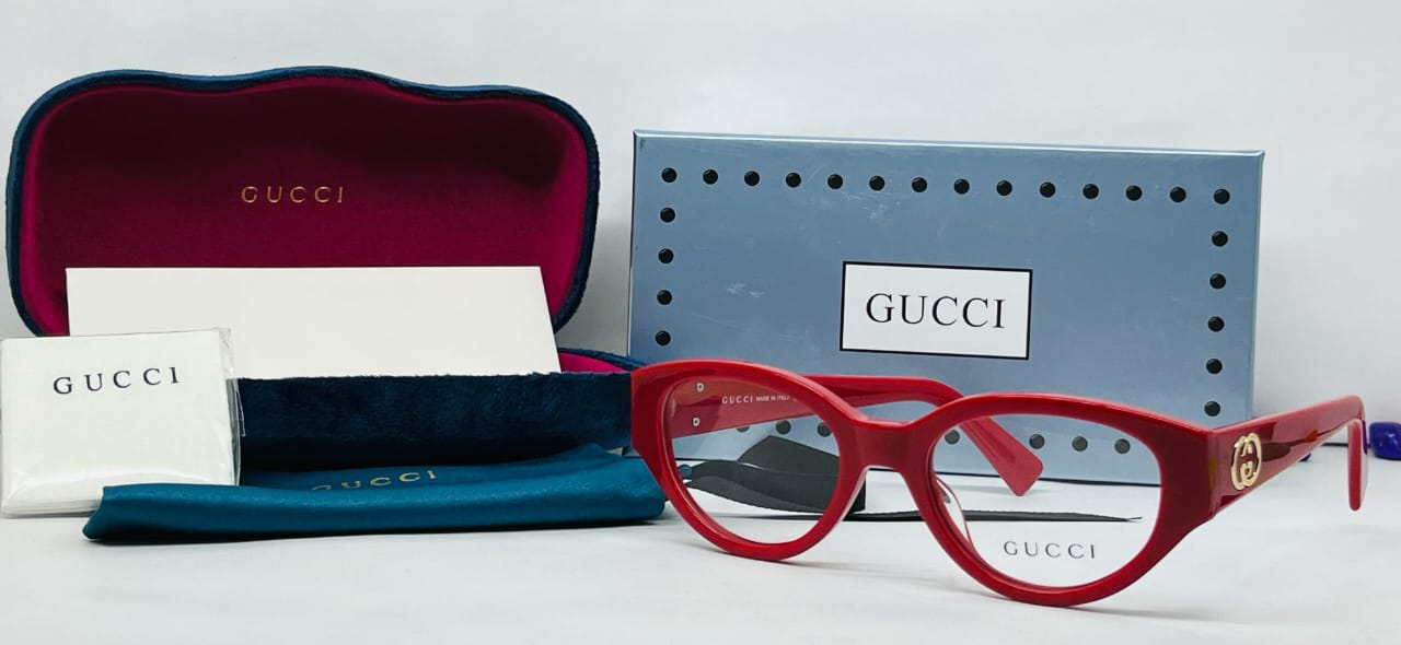 Cateye Charm – Women’s Eyeglass Frame