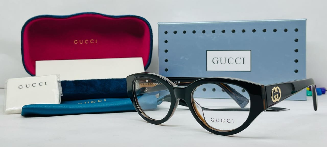 Cateye Charm – Women’s Eyeglass Frame